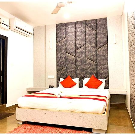 Grg Pardesi Hotel Haridwar Ngoại thất bức ảnh