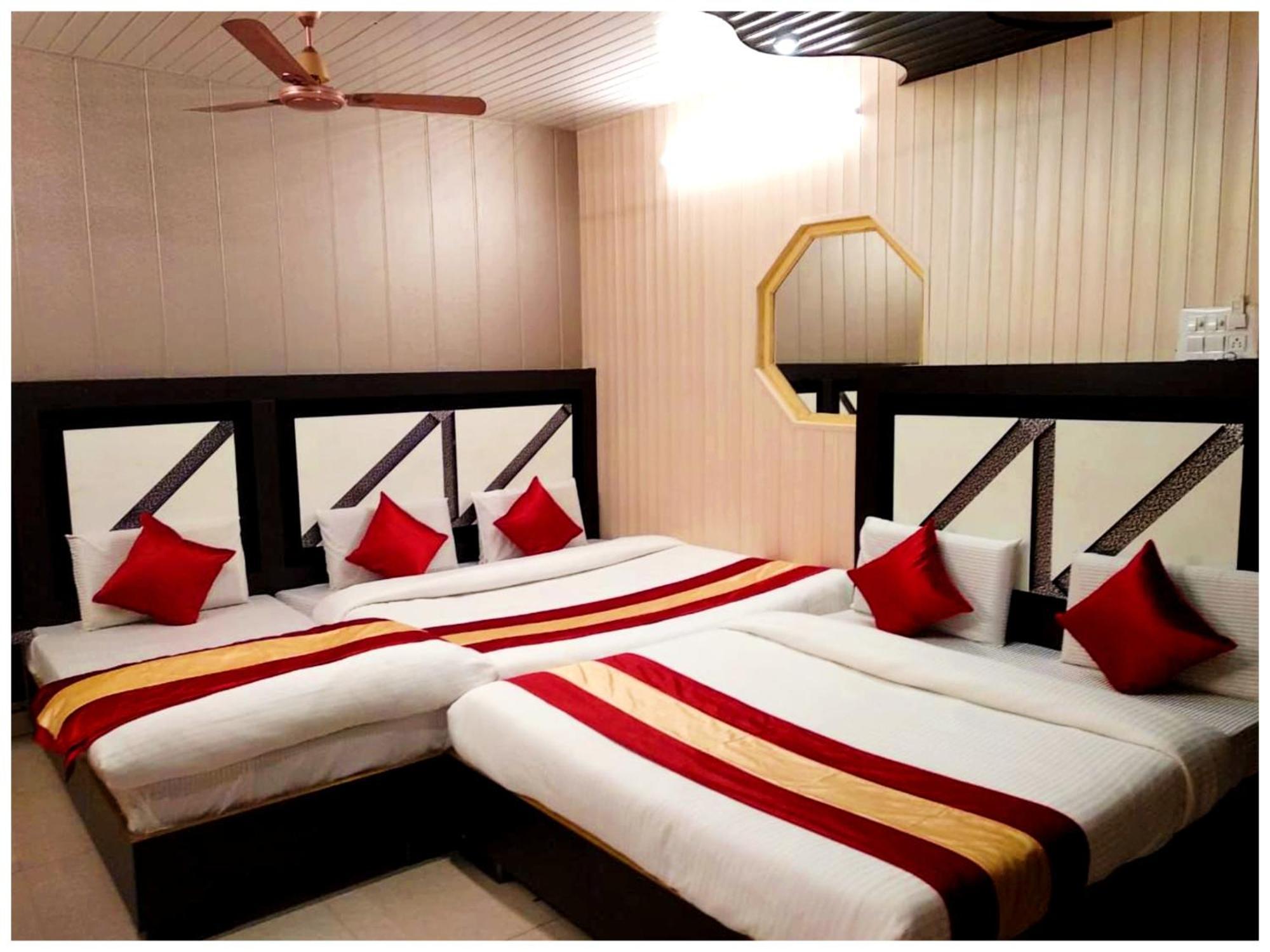 Grg Pardesi Hotel Haridwar Ngoại thất bức ảnh