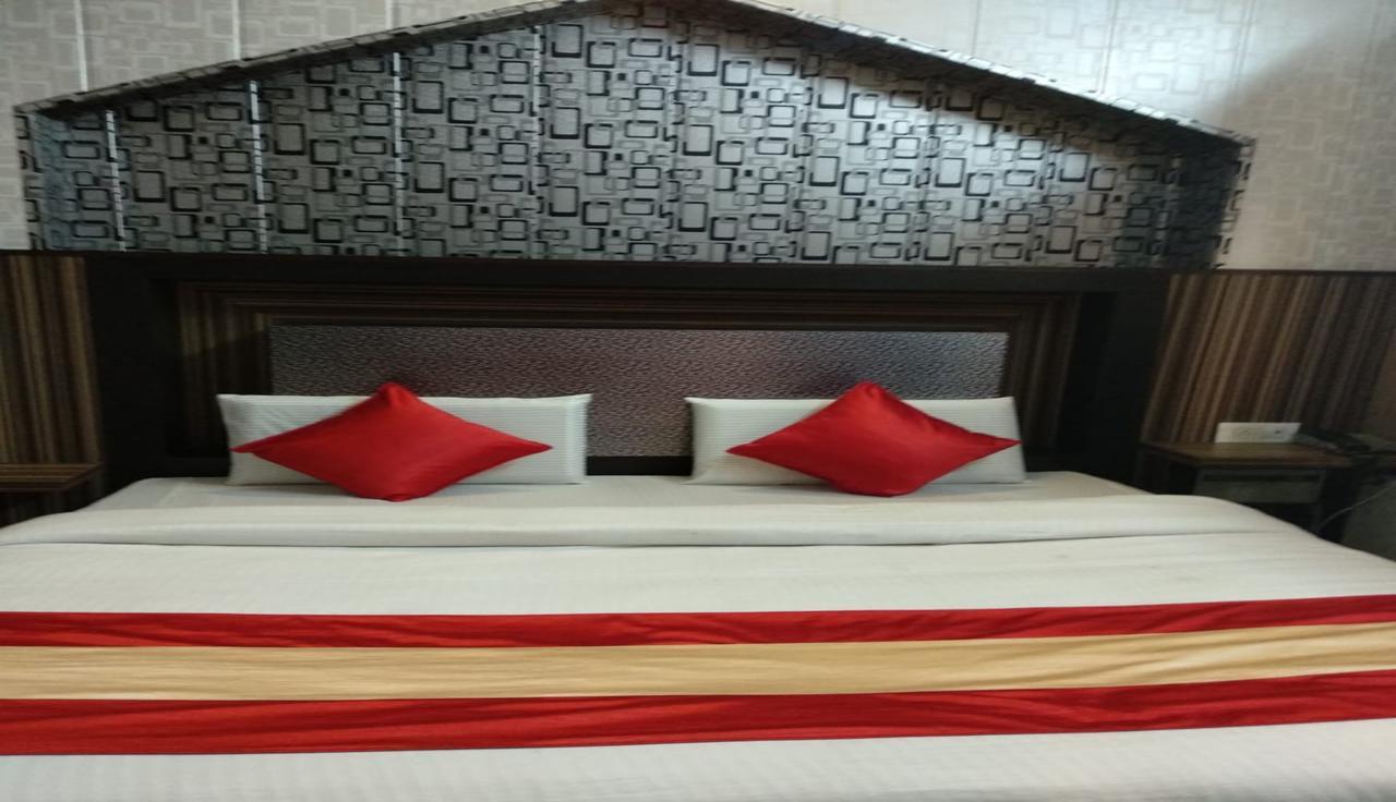 Grg Pardesi Hotel Haridwar Ngoại thất bức ảnh