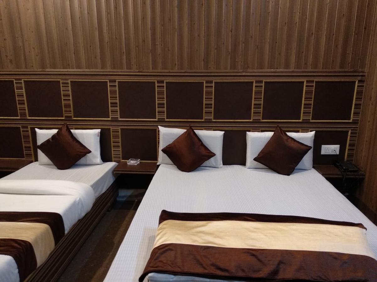 Grg Pardesi Hotel Haridwar Phòng bức ảnh