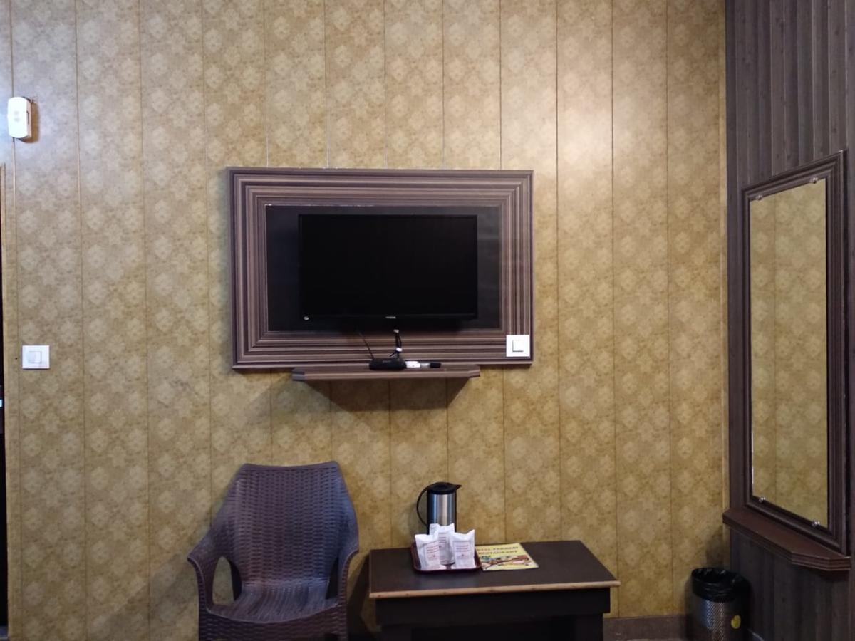Grg Pardesi Hotel Haridwar Ngoại thất bức ảnh