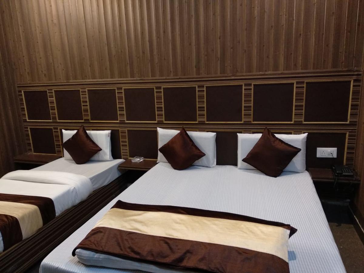 Grg Pardesi Hotel Haridwar Ngoại thất bức ảnh