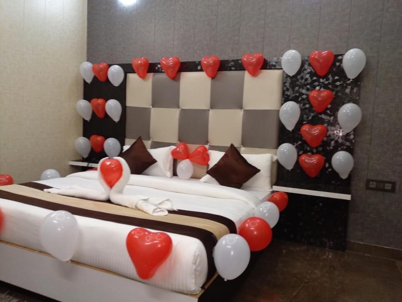 Grg Pardesi Hotel Haridwar Ngoại thất bức ảnh
