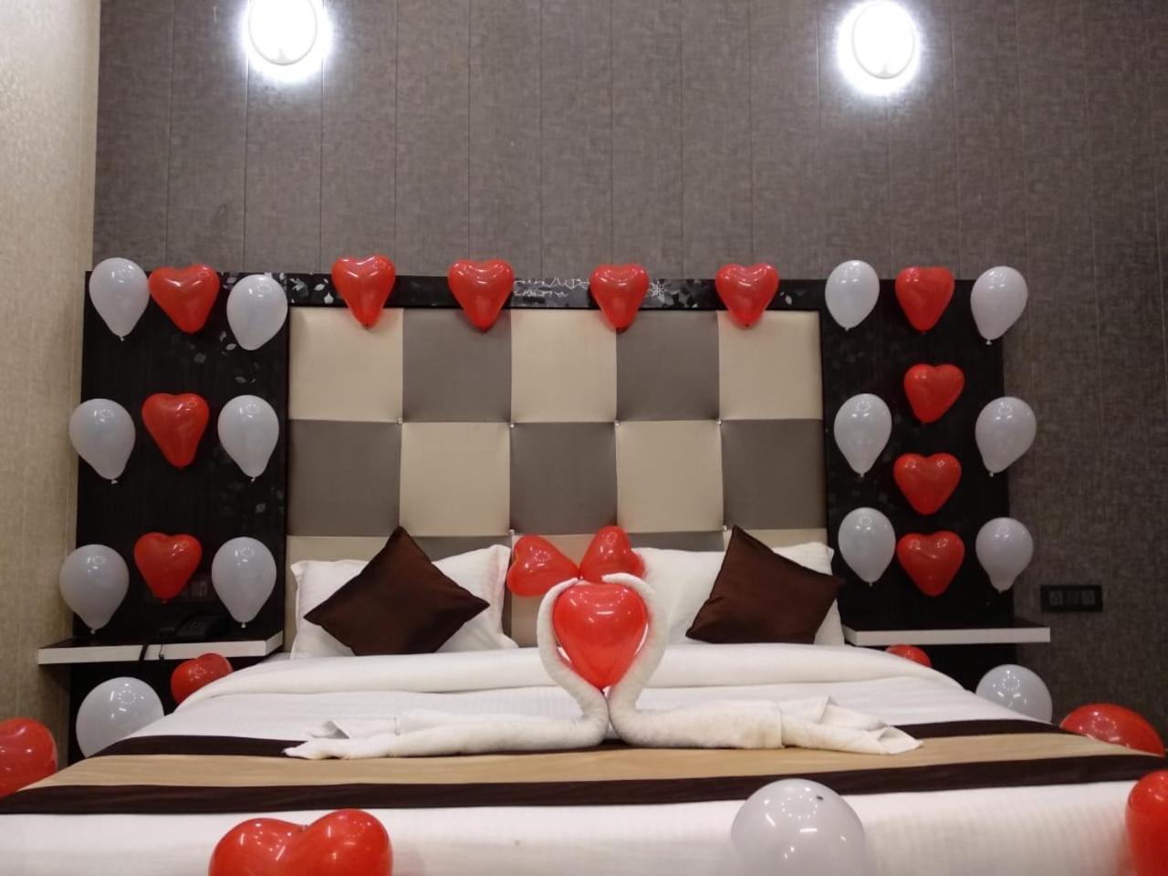 Grg Pardesi Hotel Haridwar Ngoại thất bức ảnh