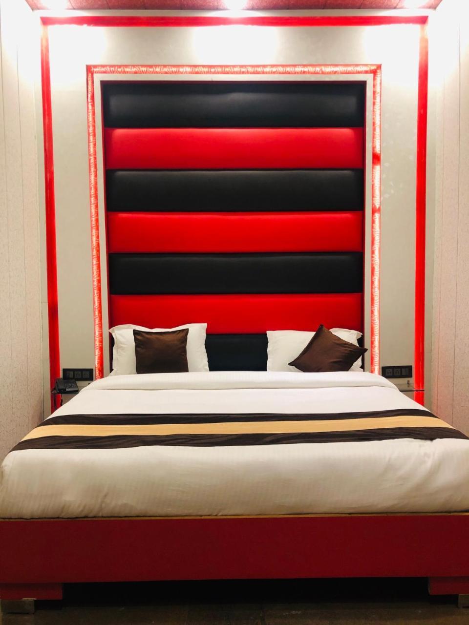 Grg Pardesi Hotel Haridwar Ngoại thất bức ảnh